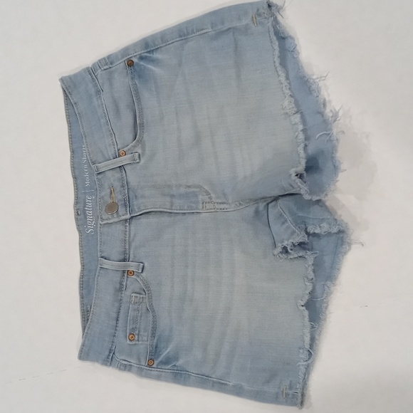 Levi Strauss modern blue jean shorts cut offs size 26 - Picture 1 of 6